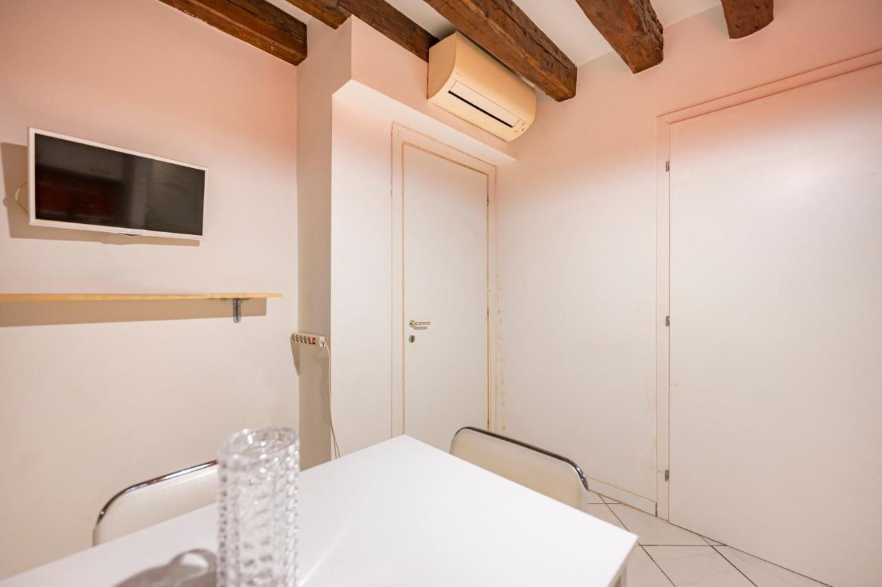 San Marco Suite - 5 Min From San Marco Venezia Esterno foto